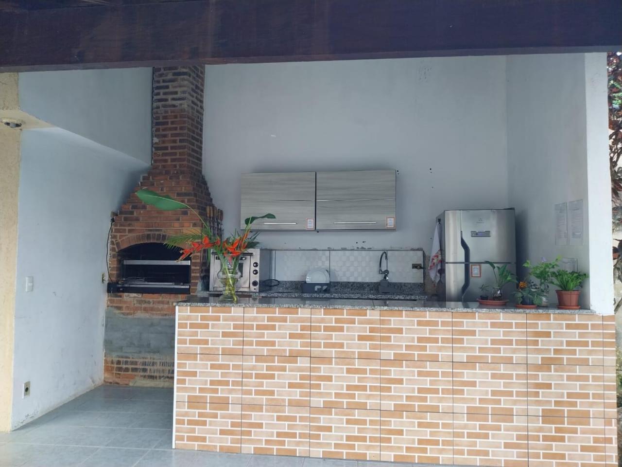 Casa Luzes Ivn Hostel