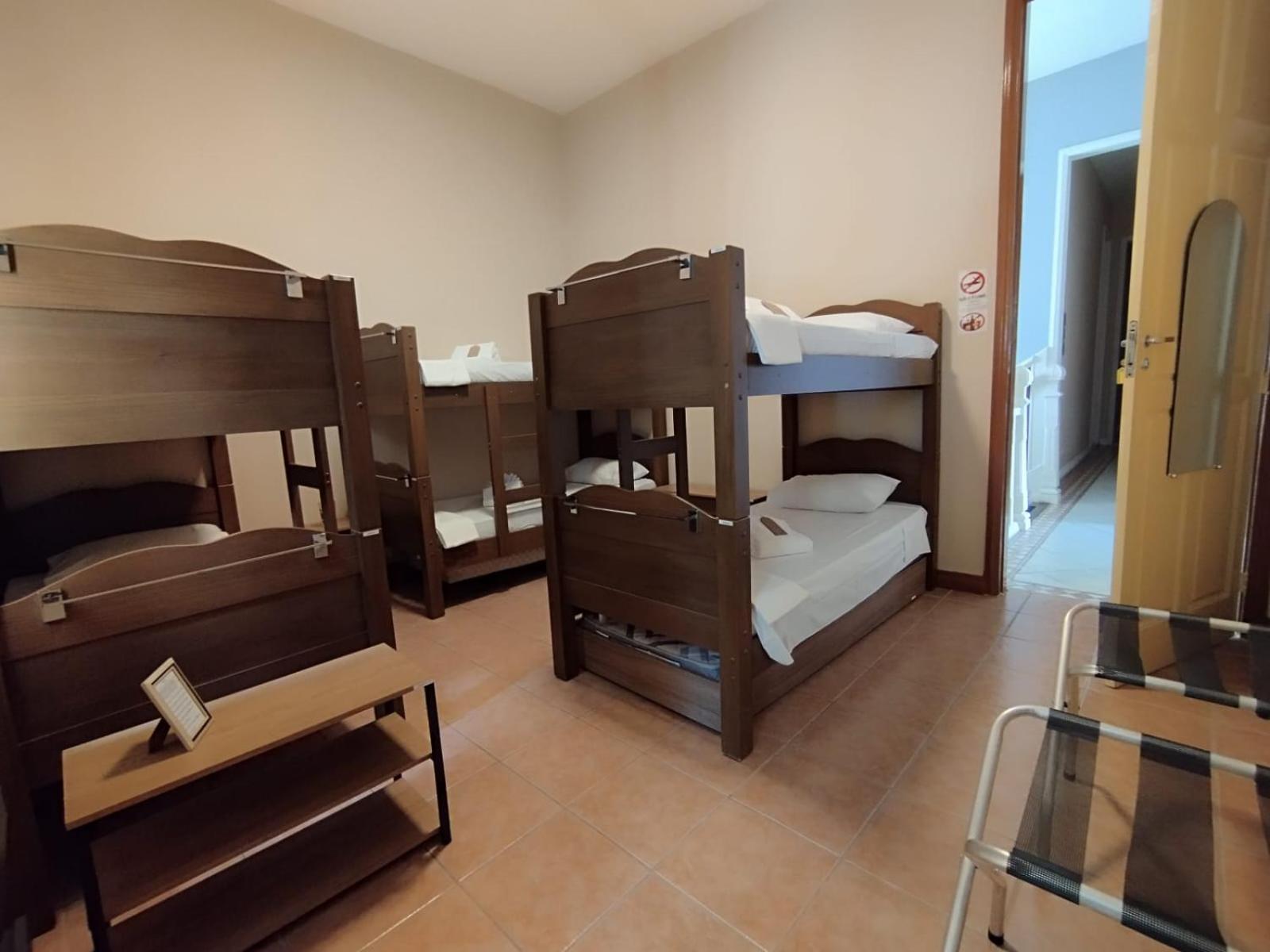 Hostal Casa Luzes Ivn